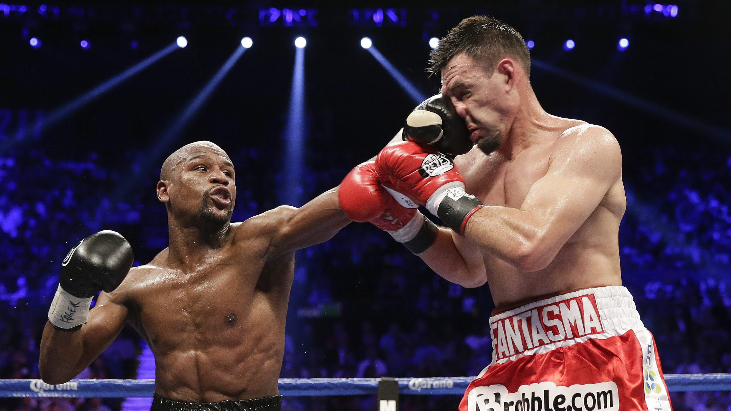 点球大戏：谁是今天的“点球大师”？，最经典的点球大战视频